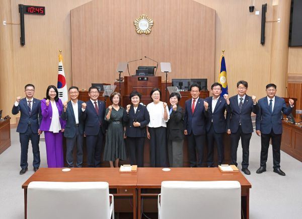 사천시의회, 올해 국외연수비 전액 반납 결정수해·폭염 재난 속 시민들의 어려움을 최우선으로 고려