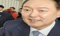 윤 대통령, 경남 사천에서 열린 ‘우주산업 클러스터 출범식’ 참석