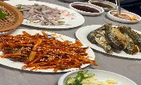 여름이 맛있는 도시 사천, '돌문어' 이어 '햇전어'까지 전국 입맛 사로잡는다
